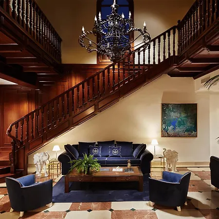 18 Suits Chalet Puerto Banus Holiday home *
